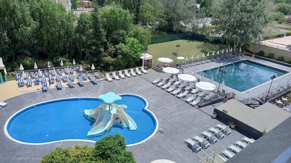 Aquamarine Hotel Солнечный берег Экстерьер фото